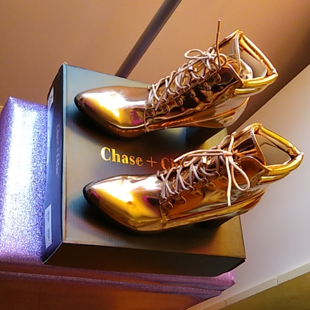 Rose Gold Ankle boots 3" heel Size 8 Women